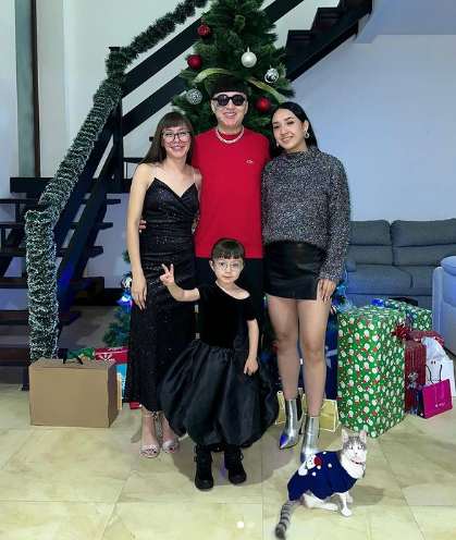 esposas de dani flow